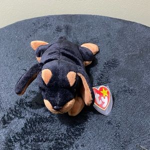 Ty Beanie Baby Doby